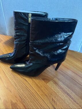 Black Patent Mid-Calf Pointed Toe Stiletto Boots from Vince Camaro. Size 8